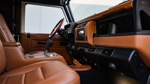 vintage land rover