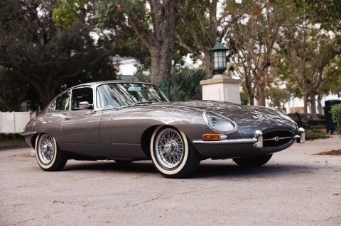 v8 jaguar vintage