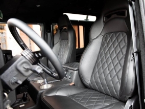 Custom Land Rover Defender 110