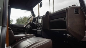 custom defender interior