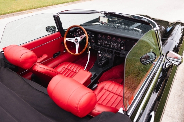 jaguar xke interior