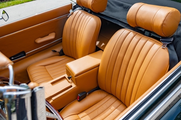 Classic Jag XKE Interior