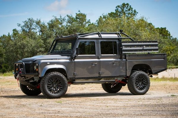 defender 130 blacked out