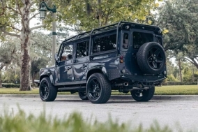 Land Rover Station Wagon