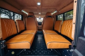 Land Rover Station Wagon