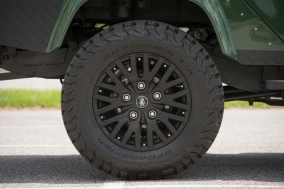 Custom Land Rover Defender 110