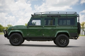 Custom Land Rover Defender 110