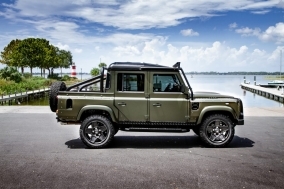 land rover defender 110 crew cab