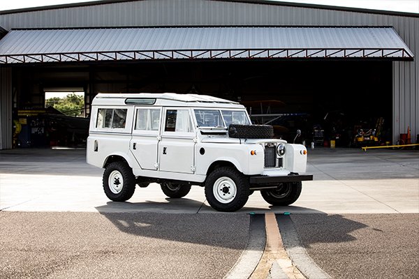 Land Rover Series IIA