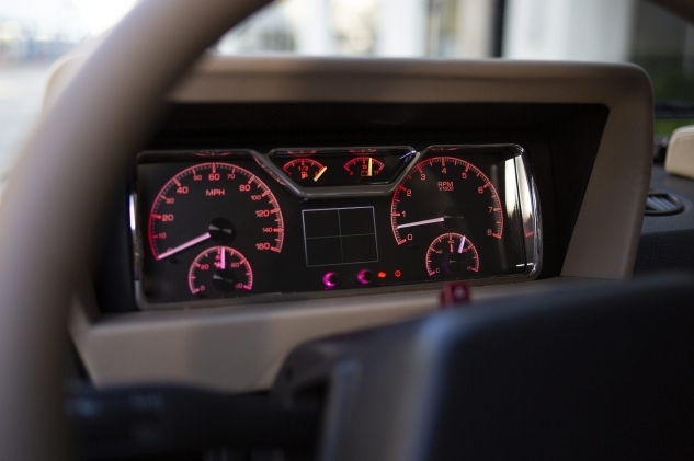 land rover range rover dash