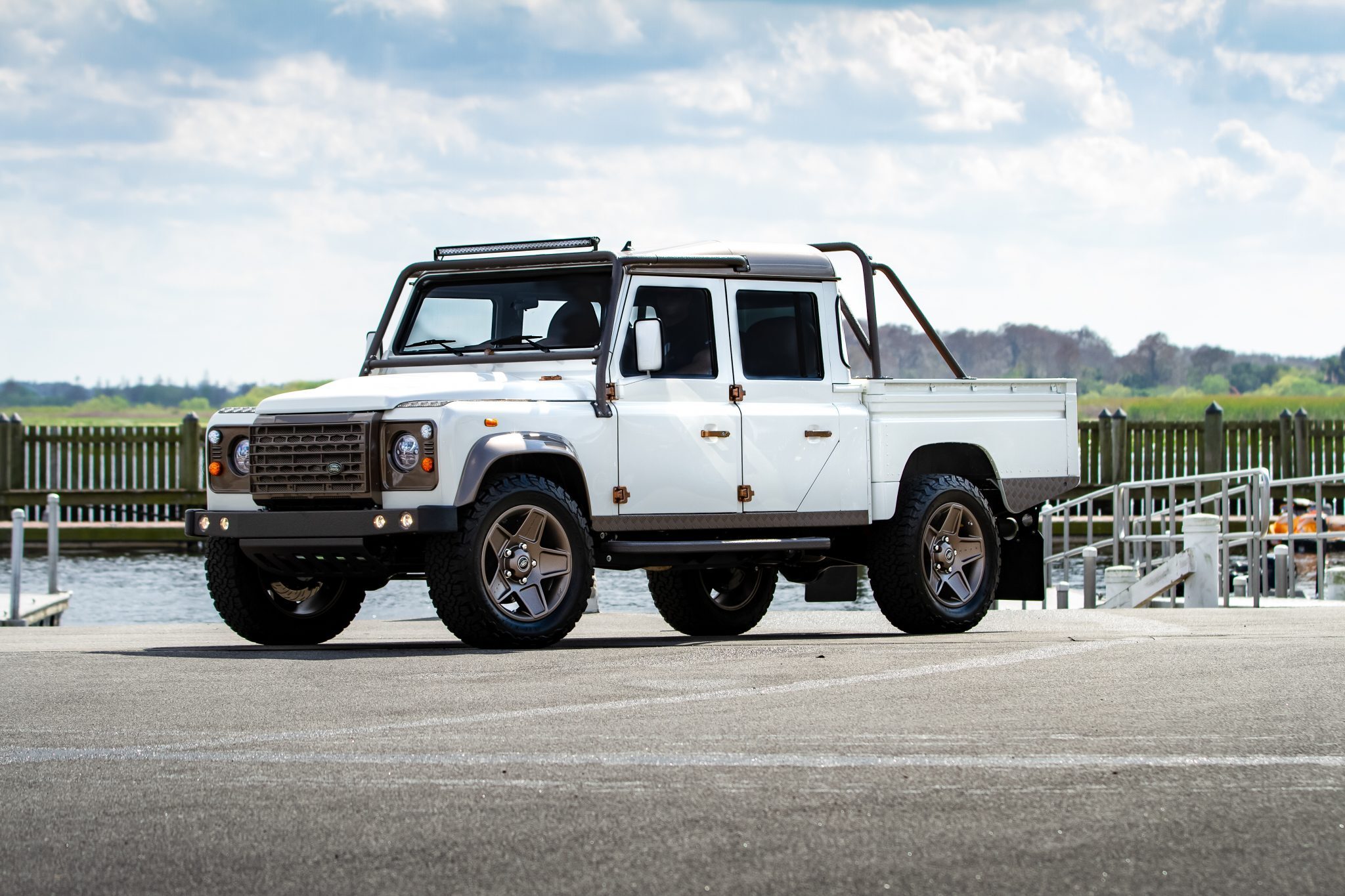 custom defender 130