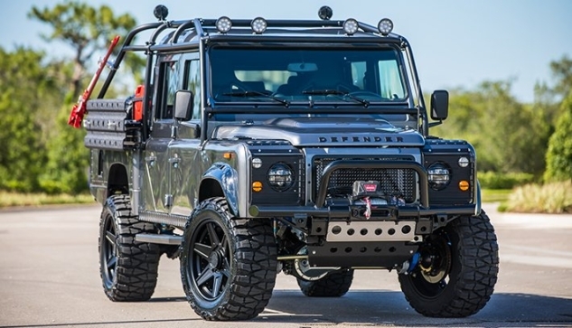 defender 130 blacked out