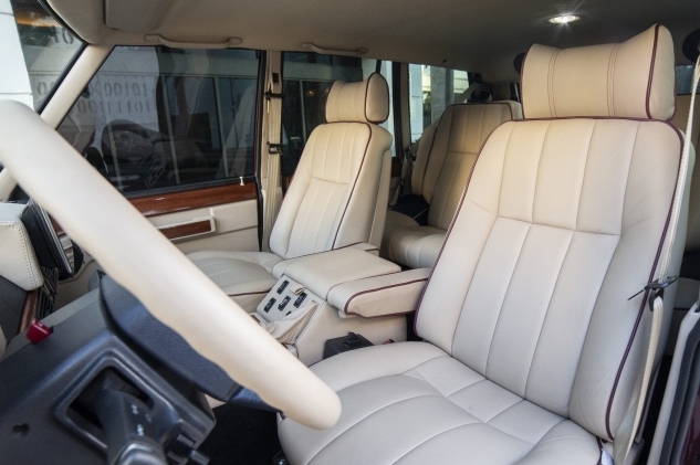 range rover seating
