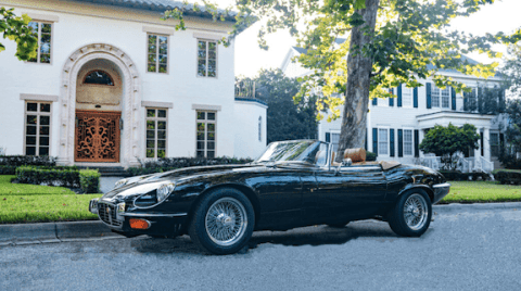 Vintaged Modified Jaguar 04