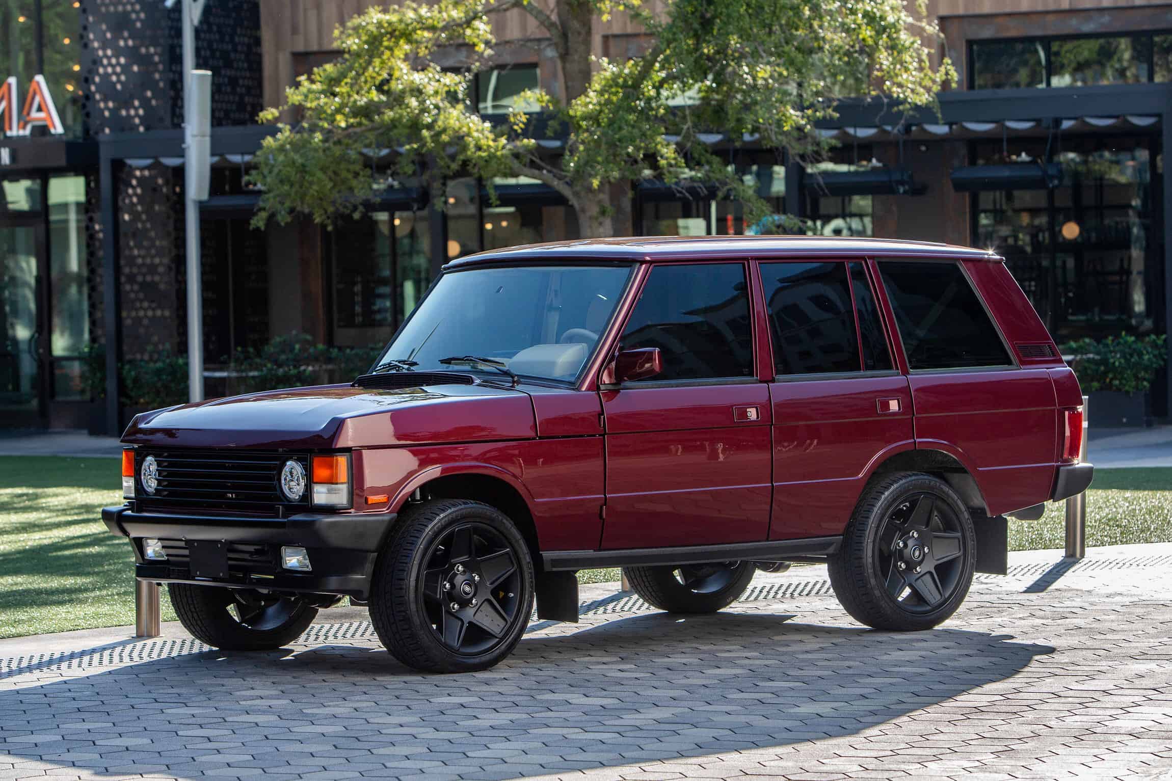 Range Rover Classic off-roading