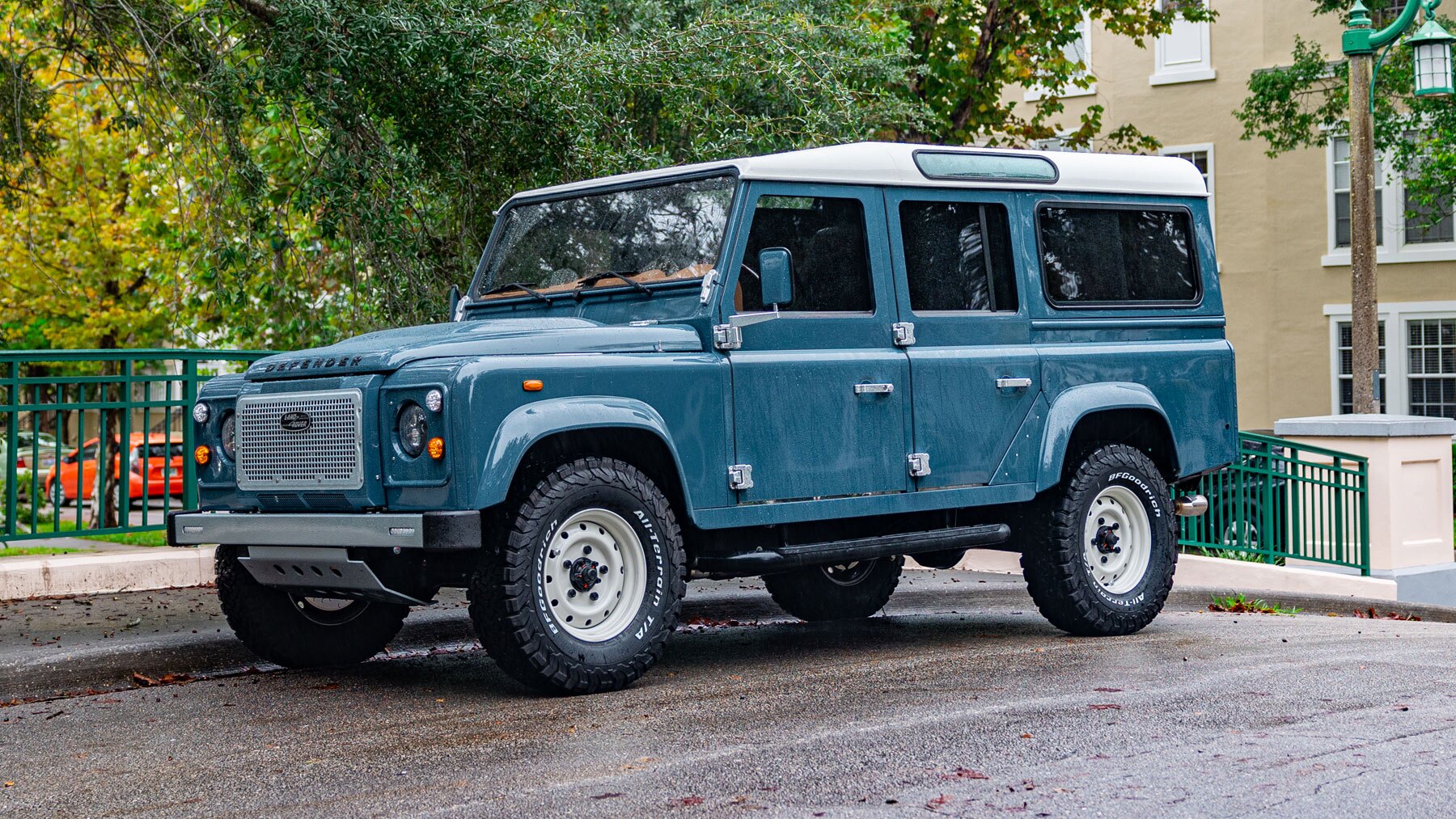 Custom Defender